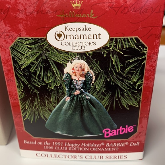 Hallmark Keepsake Ornament Collectors Club Barbie Doll 1999 edition. MIB - Picture 6 of 7